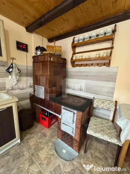 Casă cu 5 camere cu Teren 566 Mp în Feldioara