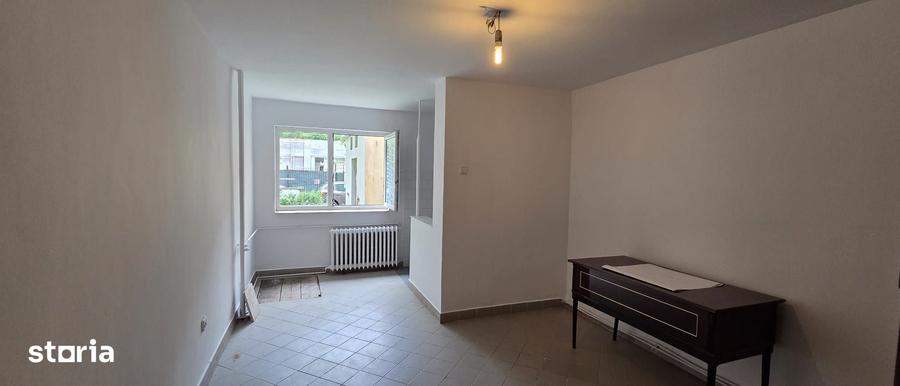Garsonieră în Centrul Civic