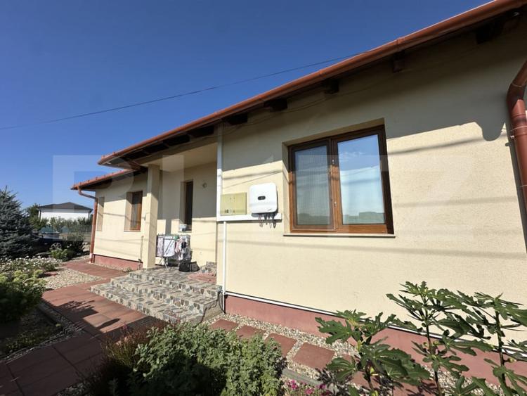 Casă cu 3 camere cu Teren 2170 Mp în Central