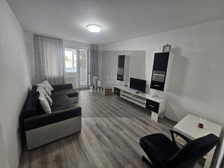 Apartament cu 3 camere decomandat, mobilat în Pantelimon