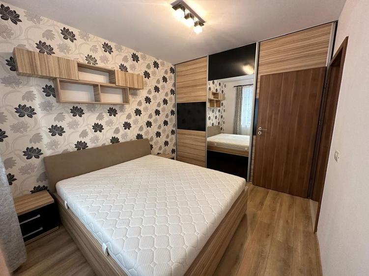 Apartament cu 2 camere decomandat, mobilat în Girocului