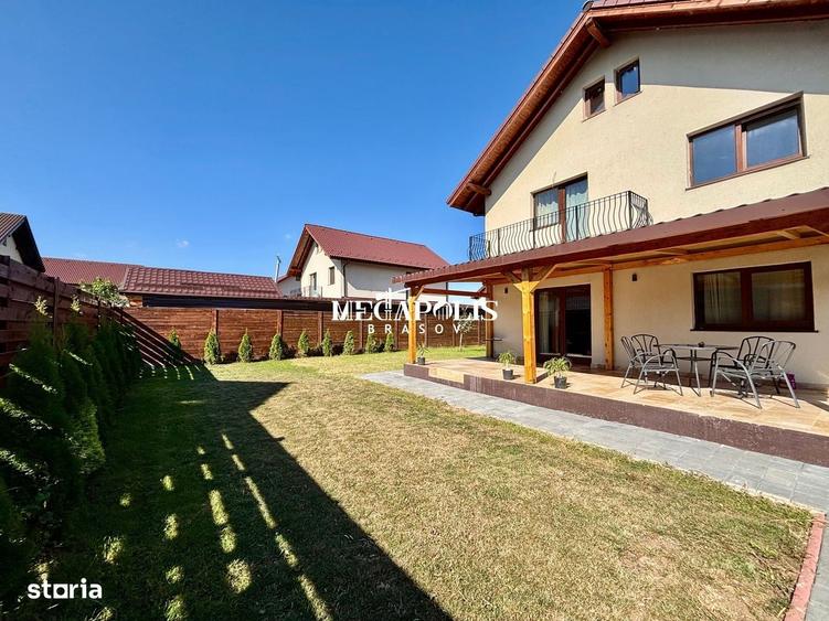 Casă cu 4 camere în Central
