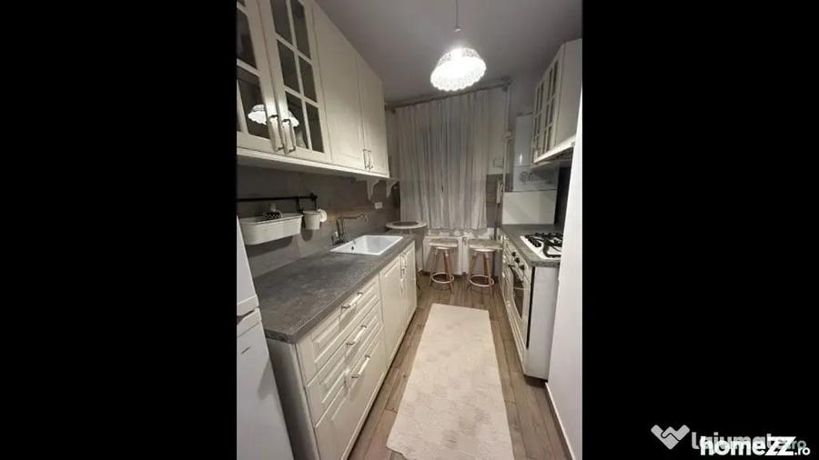 Apartament cu 2 camere decomandat în Ultracentral