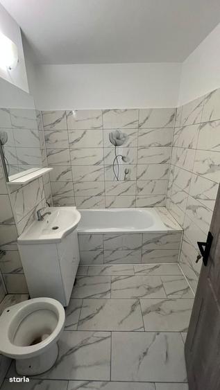 Apartament cu 2 camere în Micro 16