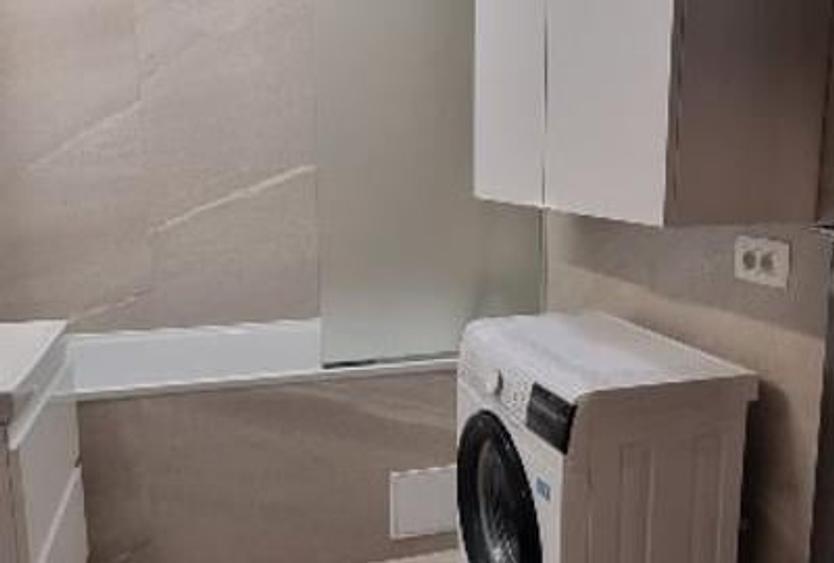Apartament cu 2 camere semidecomandat, mobilat în Berceni