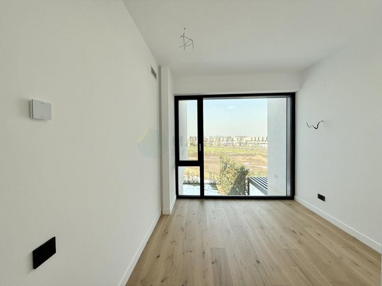 Duplex cu 4 camere cu Canalizare în Tunari