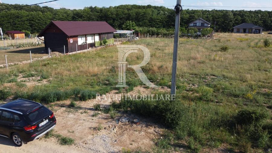 Teren Construcții intravilan de 1111 mp, în Alparea