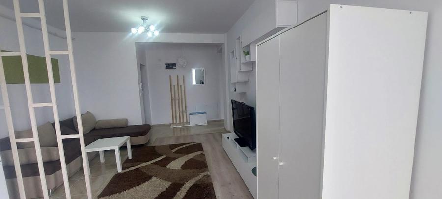 Apartament cu 2 camere decomandat în Giroc