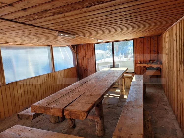 Hotel/Pensiune, de 1,200 mp, în Vatra Dornei