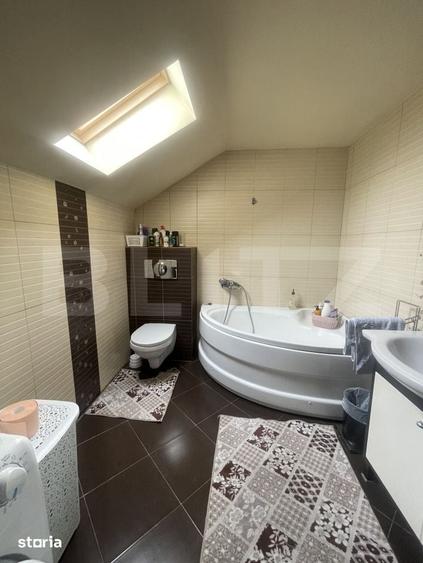 Casă cu 5 camere cu Teren 800 Mp în Central