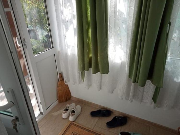 Casă cu 2 camere cu Teren 520 Mp în Central