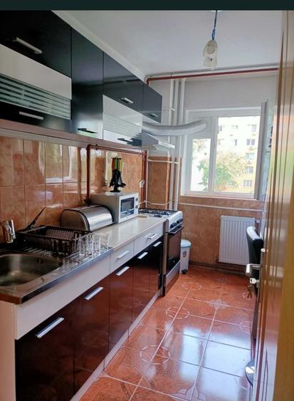 Apartament cu 2 camere decomandat în Rahova