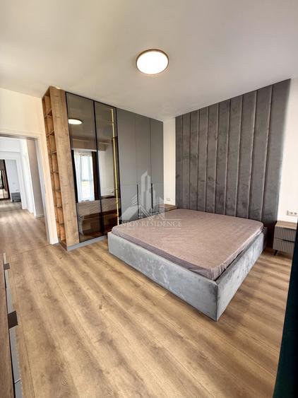 Penthouse cu 3 camere semidecomandat, mobilat în Prelungirea Ghencea
