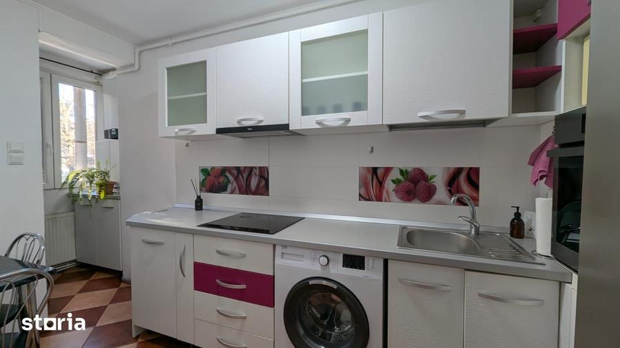 Apartament cu 2 camere decomandat în Ștrand