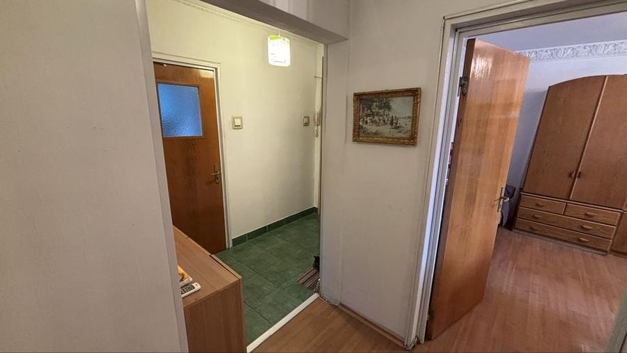 Apartament cu 3 camere decomandat în Pantelimon