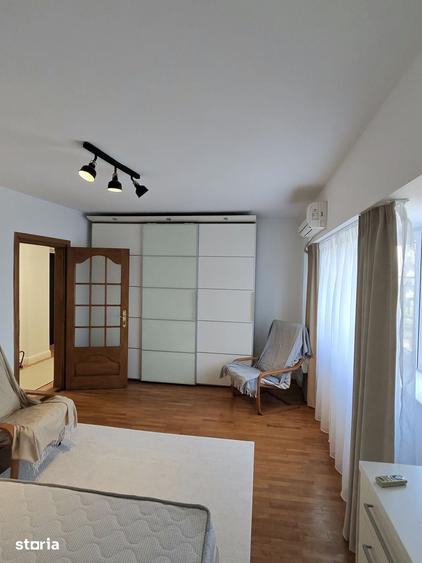 Garsoniera moderna, recent renovata Bd. Unirii nr. 57 - 1