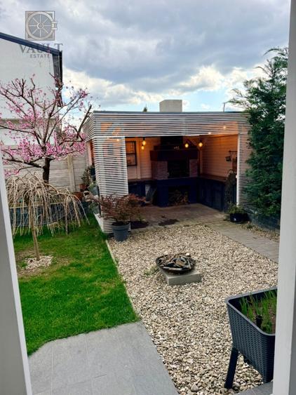 Casă individuală cu 4 camere cu Teren 300 Mp în Tunari