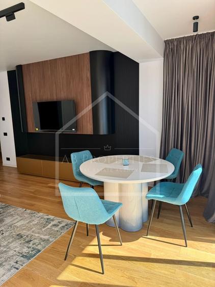 Apartament cu 2 camere decomandat, mobilat în Barbu Văcărescu