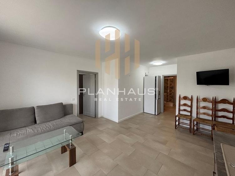 Apartament cu 2 camere semidecomandat, mobilat în Valea Borcutului