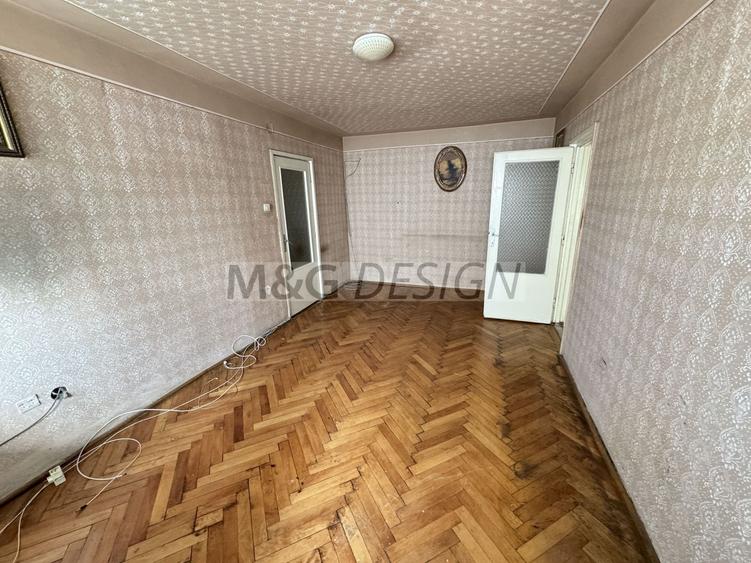 Apartament cu 2 camere semidecomandat în Torontalului