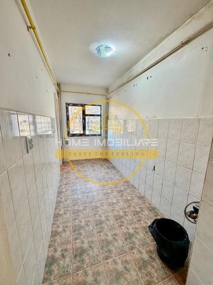 Apartament cu 2 camere decomandat în Podu Roș