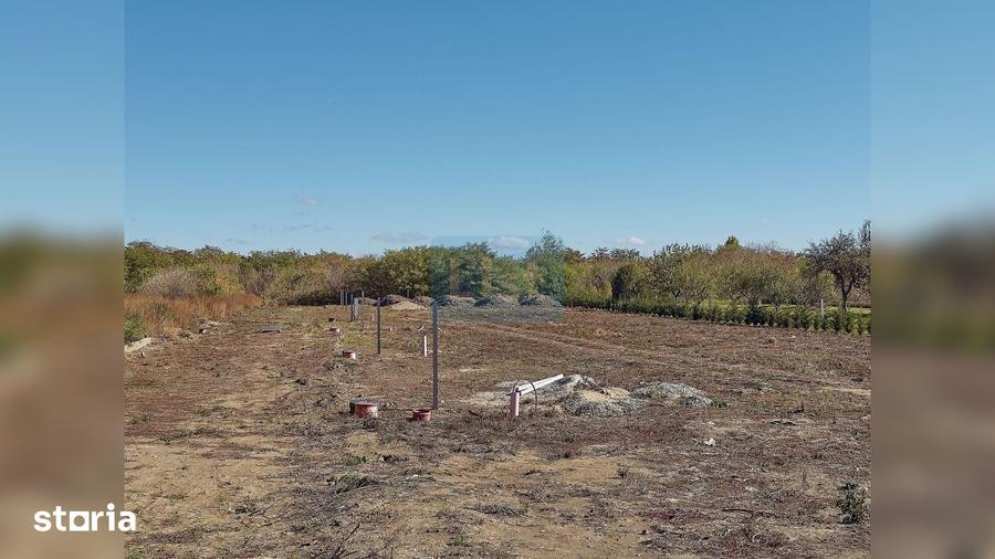 Teren de 500 mp, în Nord