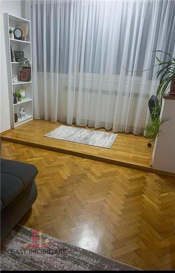 Apartament cu 2 camere decomandat în 7 Noiembrie