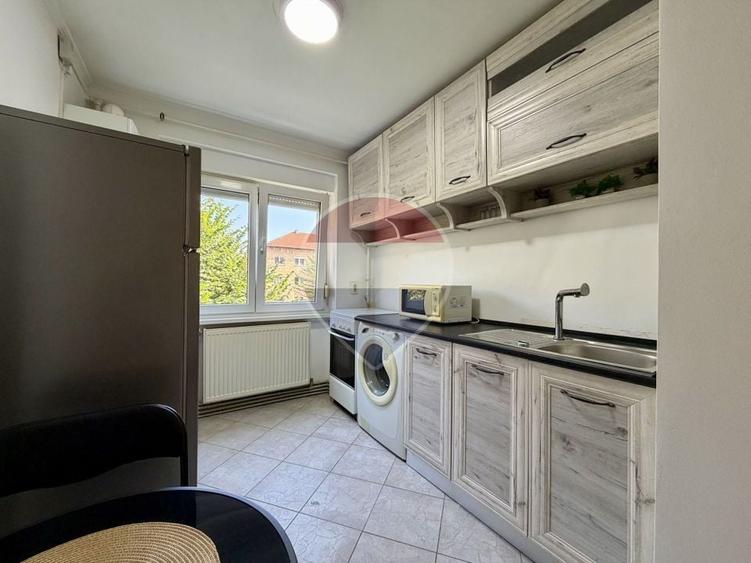Apartament cu 2 camere de închiriat - zona Central - 5