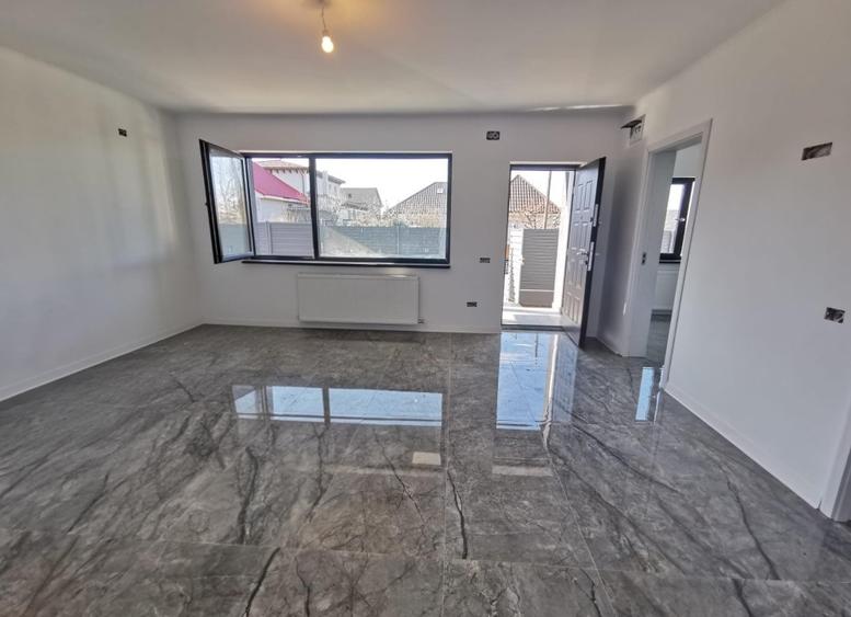 Casă individuală cu 3 camere cu Canalizare în Valu lui Traian