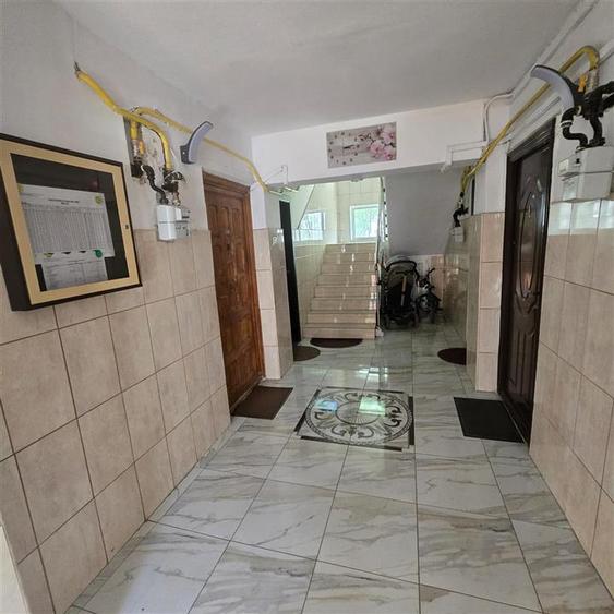 Apartament cu 2 camere decomandat în Alexandru cel Bun