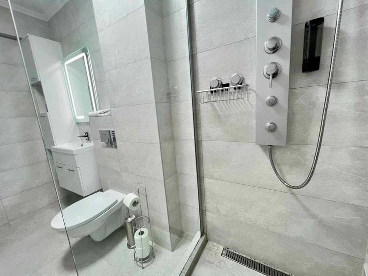 Apartament cu 2 camere decomandat în Dâmbul Rotund