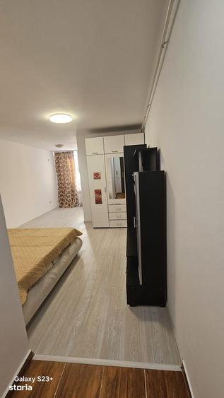 Garsonieră decomandată în Progresul