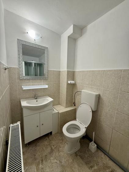 Garsonieră decomandată în Micro 3