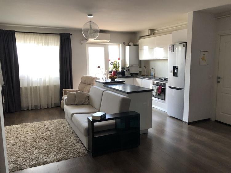 Apartament cu 2 camere în Florești