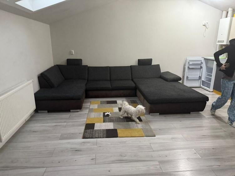 Apartament cu 2 camere decomandat în Florești