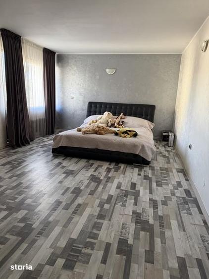 Vand casa 3 camere zona port - 7