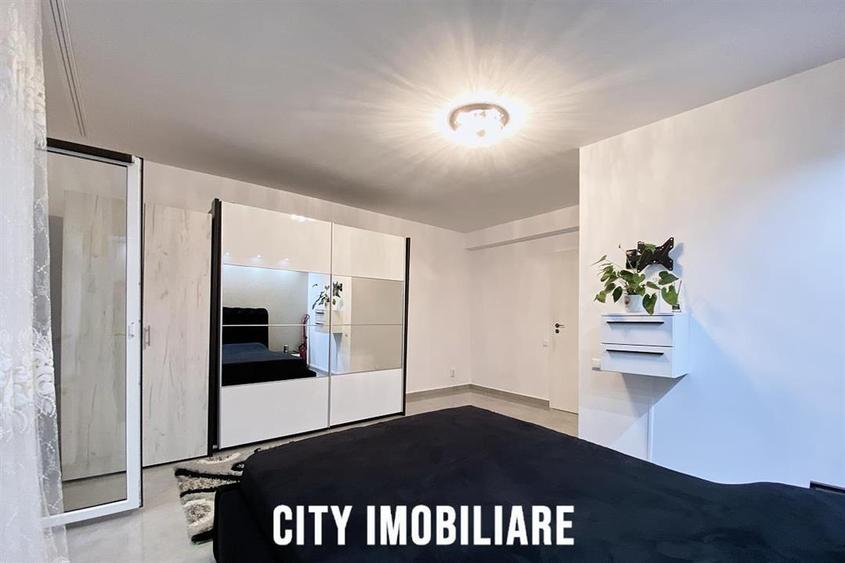 Apartament cu 2 camere semidecomandat, mobilat în Florești