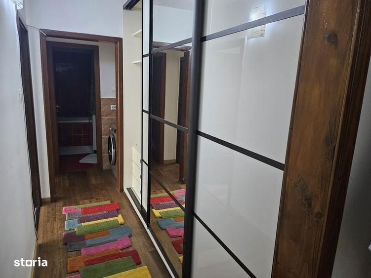 Apartament cu 3 camere decomandat în Steaua