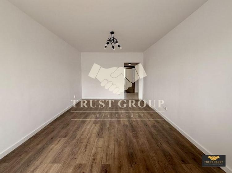 Apartament cu 3 camere decomandat în Titulescu
