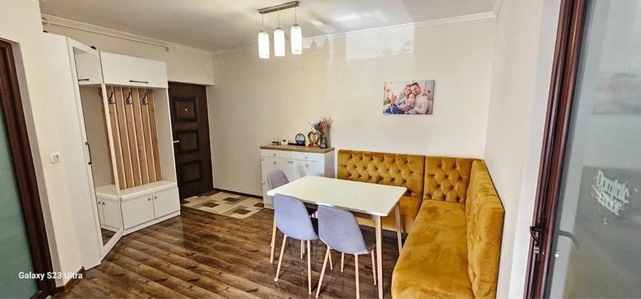 Apartament cu 2 camere decomandat în Pârneava