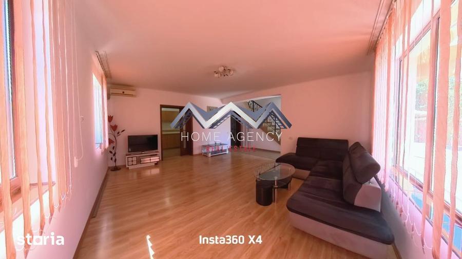 Casă cu 4 camere cu Teren 200 Mp în Central