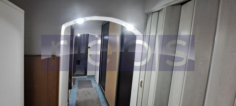 Apartament cu 3 camere, mobilat în Central
