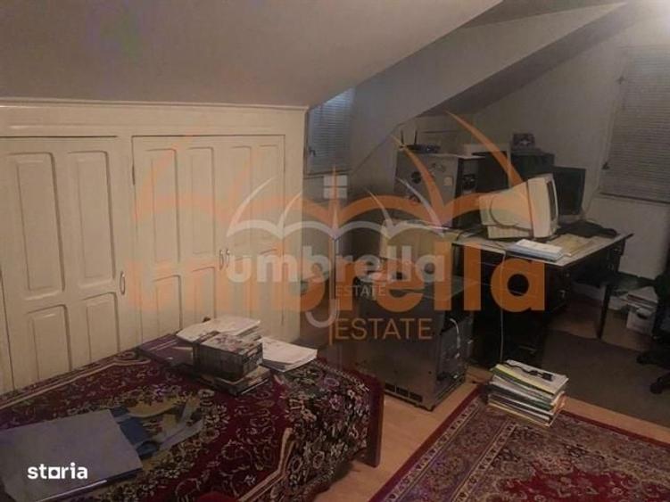 Casă cu 4 camere cu Teren 281 Mp în Central