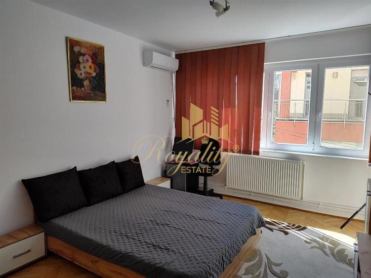 Apartament cu 2 camere decomandat, mobilat în Complex Studențesc