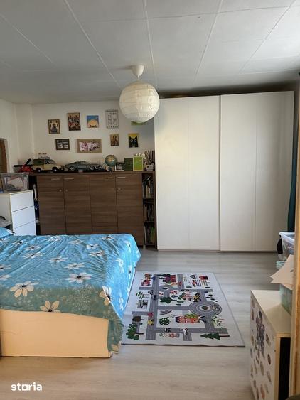 Casă cu 2 camere cu Teren 2506 Mp în Central