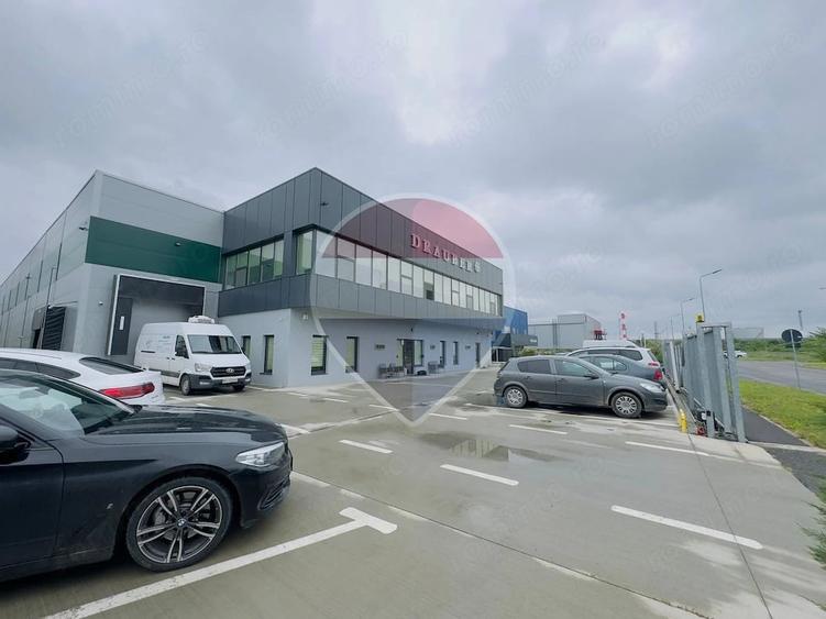 Spațiu comercial, de 2,000 mp, în Nord
