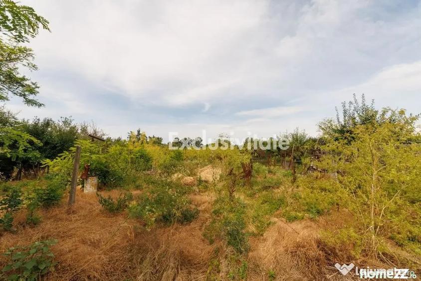 Casă cu 1 camere cu Teren 2140 Mp în Lunca