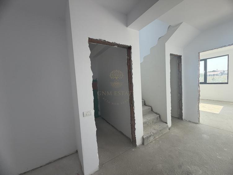 Casă individuală cu 5 camere cu Canalizare în Măgurele
