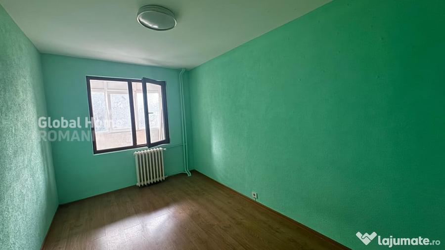 Apartament cu 4 camere semidecomandat în Pantelimon