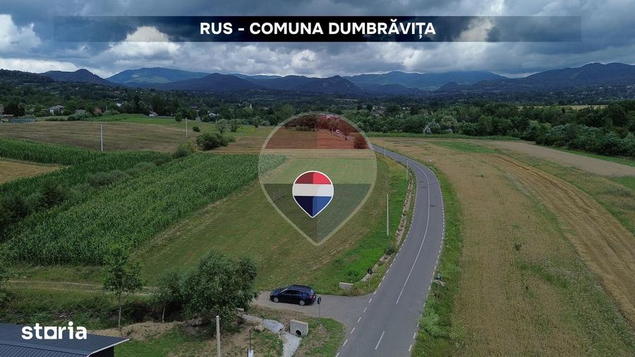 Teren de 3078 mp, în Șișești